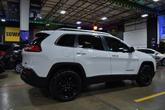 Thumbnail of 2015 Bright White Clearcoat Jeep Cherokee
