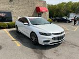 Thumbnail of 2016 Iridescent Pearl Tricoat Chevrolet Malibu