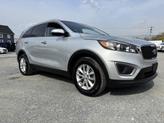 Thumbnail of 2016 Gray Kia Sorento