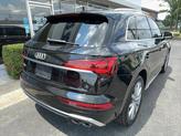 Thumbnail of 2022 Mythos Black Metallic Audi SQ5
