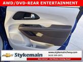 Thumbnail of 2021 Ocean Blue Metallic Chrysler Pacifica