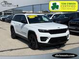 Photo of 2023 Bright White Clearcoat Jeep Grand Cherokee
