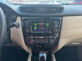 Thumbnail of 2020 White Nissan Rogue