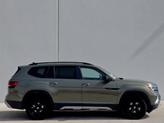 Thumbnail of 2025 Avocado Green Pearl Volkswagen Atlas