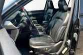 Thumbnail of 2021 Diamond Black Jeep Grand Cherokee L