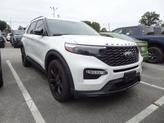 Photo of 2022 STAR WHITE MET TRI-COAT Ford Explorer