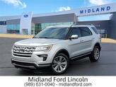 Photo of 2018 Ingot Silver Metallic Ford Explorer