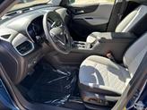 Thumbnail of 2021 Pacific Blue Metallic Chevrolet Equinox