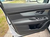Thumbnail of 2025 Everest White Pearl Tricoat Nissan Murano