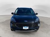 Thumbnail of 2022 Agate Black Metallic Ford Escape