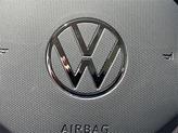 Thumbnail of 2025 Silver Mist Metallic Volkswagen Atlas