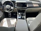 Thumbnail of 2025 Silver Mist Metallic Volkswagen Atlas