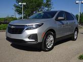 Thumbnail of 2022 Silver Ice Metallic Chevrolet Equinox