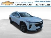 Photo of 2025 Summit White Chevrolet Trax