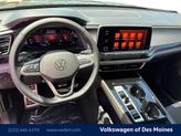 Thumbnail of 2025 Avocado Green Pearl Volkswagen Atlas
