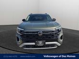 Thumbnail of 2025 Avocado Green Pearl Volkswagen Atlas