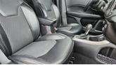 Thumbnail of 2017 White Clearcoat Jeep New Compass