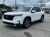 Thumbnail of 2025 Platinum White Honda Pilot