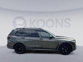 Thumbnail of 2023 Manhattan Green Metallic BMW X7