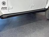Thumbnail of 2020 Bright White Clearcoat Jeep Gladiator