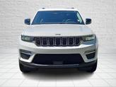 Thumbnail of 2022 Bright White Clearcoat Jeep Grand Cherokee