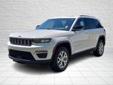 Thumbnail of 2022 Bright White Clearcoat Jeep Grand Cherokee