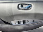 Thumbnail of 2019 Glacier White Nissan Leaf