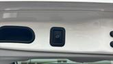 Thumbnail of 2016 Blizzard Pearl Toyota Highlander