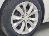 Thumbnail of 2019 White Chevrolet Malibu