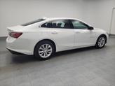 Thumbnail of 2019 White Chevrolet Malibu