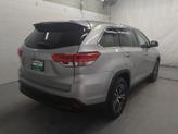 Thumbnail of 2019 Celestial Silver Metallic Toyota Highlander