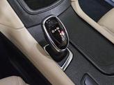 Thumbnail of 2019 Crystal White Tricoat Cadillac XT5