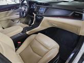 Thumbnail of 2019 Crystal White Tricoat Cadillac XT5