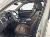 Thumbnail of 2021 Pure White Volkswagen Atlas