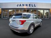 Thumbnail of 2023 Iconic Silver Metallic Ford Explorer