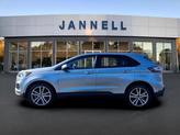 Thumbnail of 2021 Iconic Silver Metallic Ford Edge