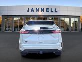Thumbnail of 2022 Star White Ford Edge