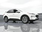 Thumbnail of 2022 Star White Ford Escape