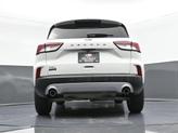 Thumbnail of 2022 Star White Ford Escape