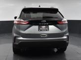 Thumbnail of 2024 Iconic Silver Metallic Ford Edge