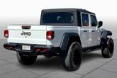 Thumbnail of 2020 Bright White Clearcoat Jeep Gladiator