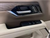 Thumbnail of 2025 White Frost Tricoat GMC Yukon XL