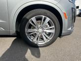 Thumbnail of 2023 Argent Silver Metallic Cadillac XT6