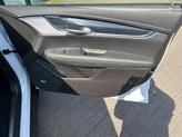 Thumbnail of 2025 Crystal White Tricoat Cadillac XT5