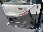 Thumbnail of 2005 Bluestone Metallic Toyota Highlander