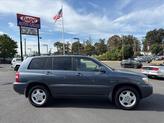 Thumbnail of 2005 Bluestone Metallic Toyota Highlander