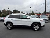 Thumbnail of 2018 Bright White Clearcoat Jeep Cherokee