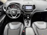 Thumbnail of 2018 Bright White Clearcoat Jeep Cherokee