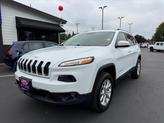 Thumbnail of 2018 Bright White Clearcoat Jeep Cherokee