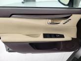 Thumbnail of 2017 Silver Lexus ES 350